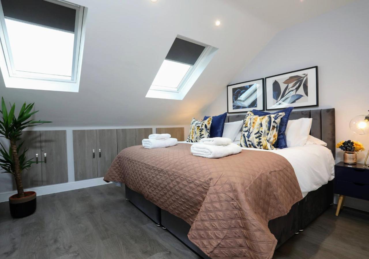 Aisiki Apartments At Stanhope Road, North Finchley, Airconditioned Multiple 2 Or 3-Bedroom, Pet-Friendly Duplex Flats, King Or Twin Beds, Airconditioned & Free Wi-Fi מראה חיצוני תמונה