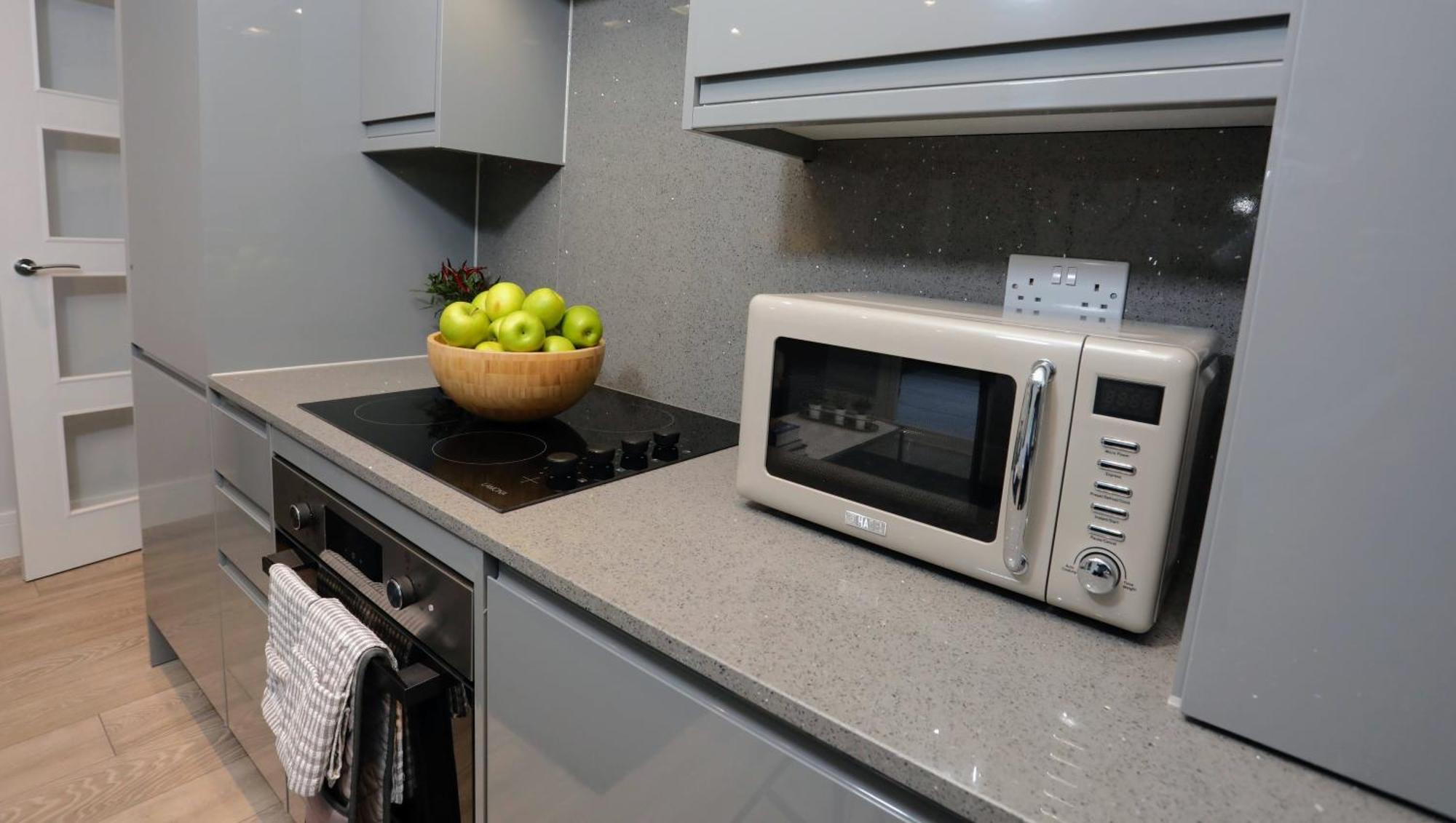 Aisiki Apartments At Stanhope Road, North Finchley, Airconditioned Multiple 2 Or 3-Bedroom, Pet-Friendly Duplex Flats, King Or Twin Beds, Airconditioned & Free Wi-Fi מראה חיצוני תמונה
