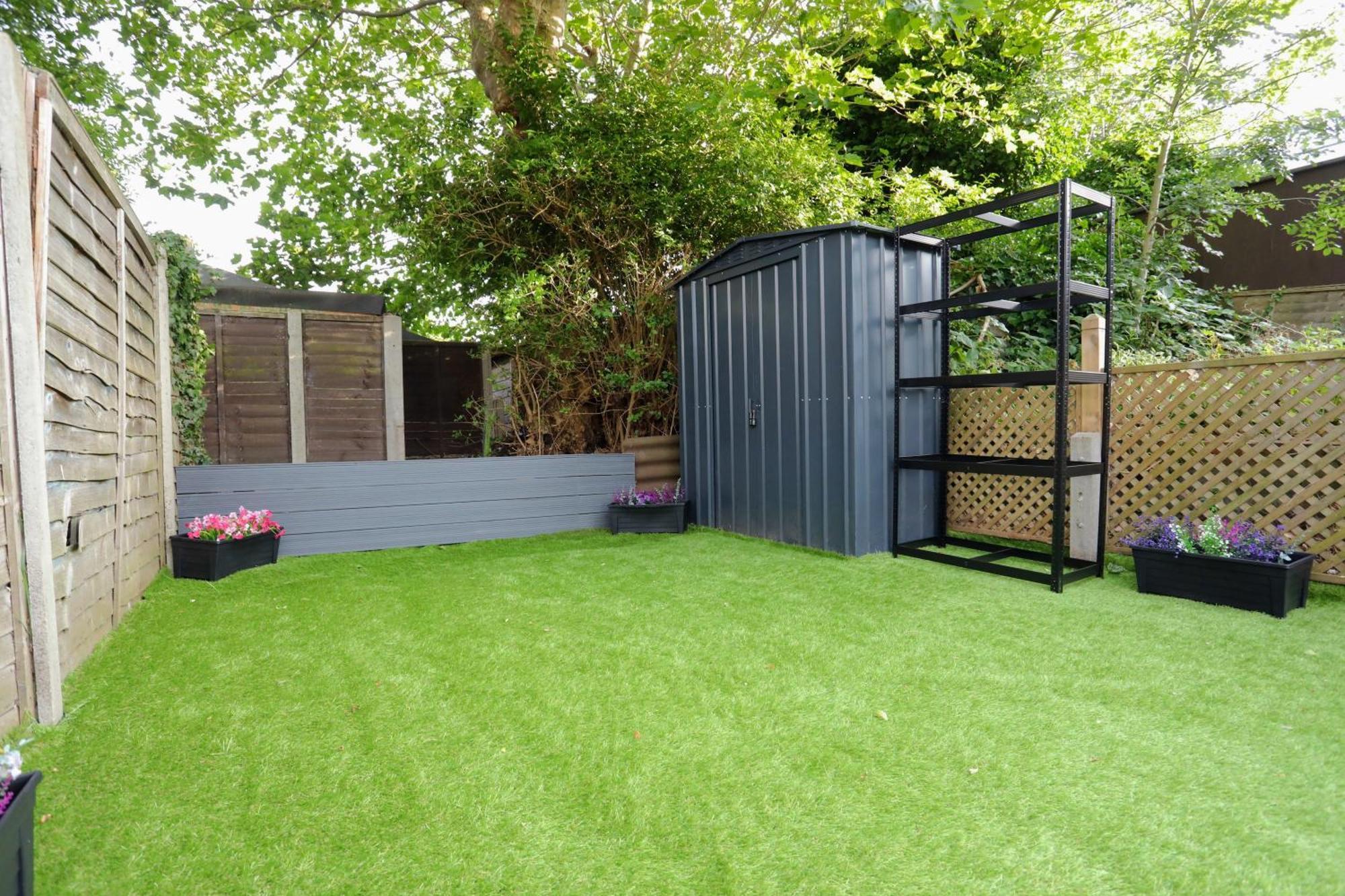 Aisiki Apartments At Stanhope Road, North Finchley, Airconditioned Multiple 2 Or 3-Bedroom, Pet-Friendly Duplex Flats, King Or Twin Beds, Airconditioned & Free Wi-Fi מראה חיצוני תמונה